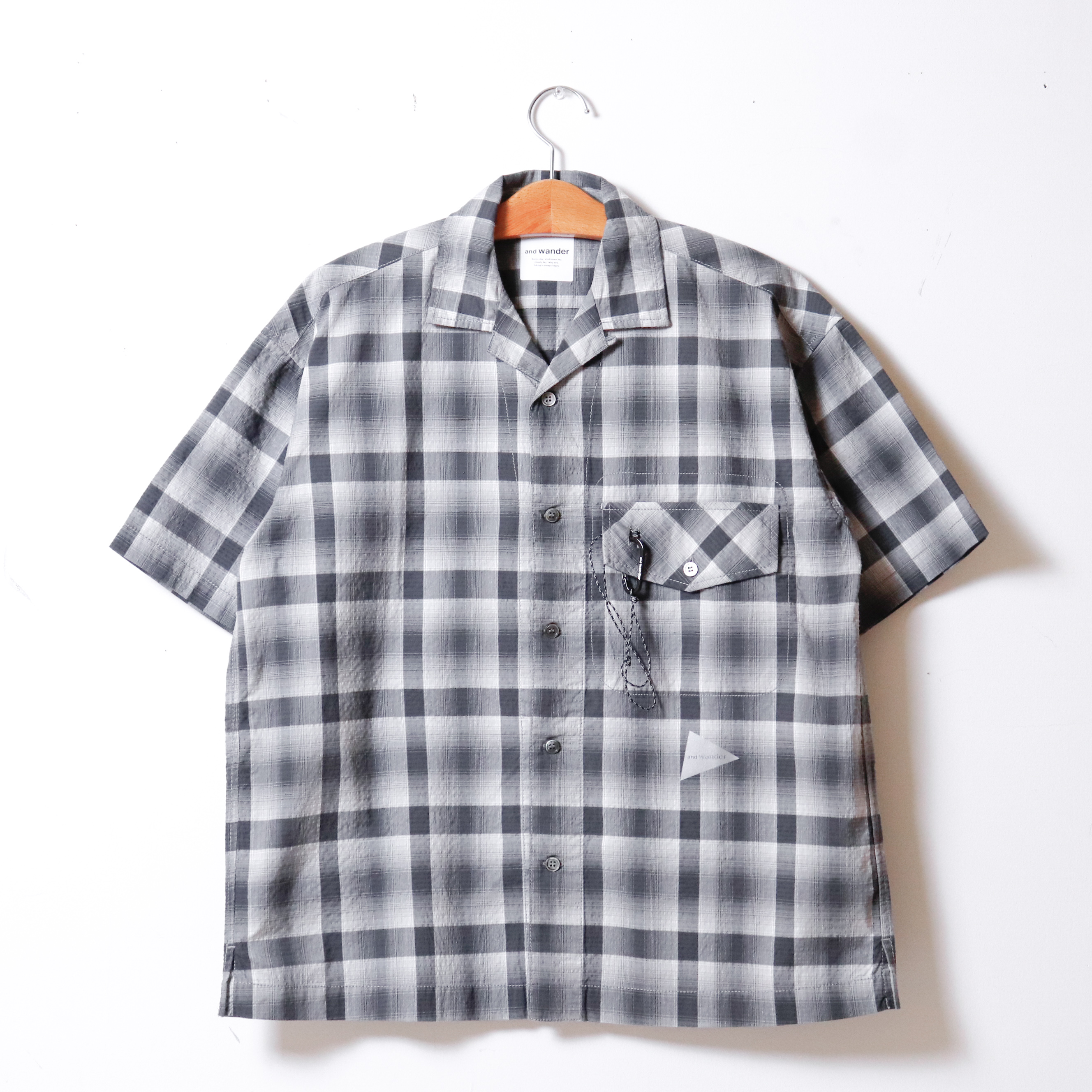 MEN'S】and wander[アンドワンダー] dry check open SS shirt 入荷