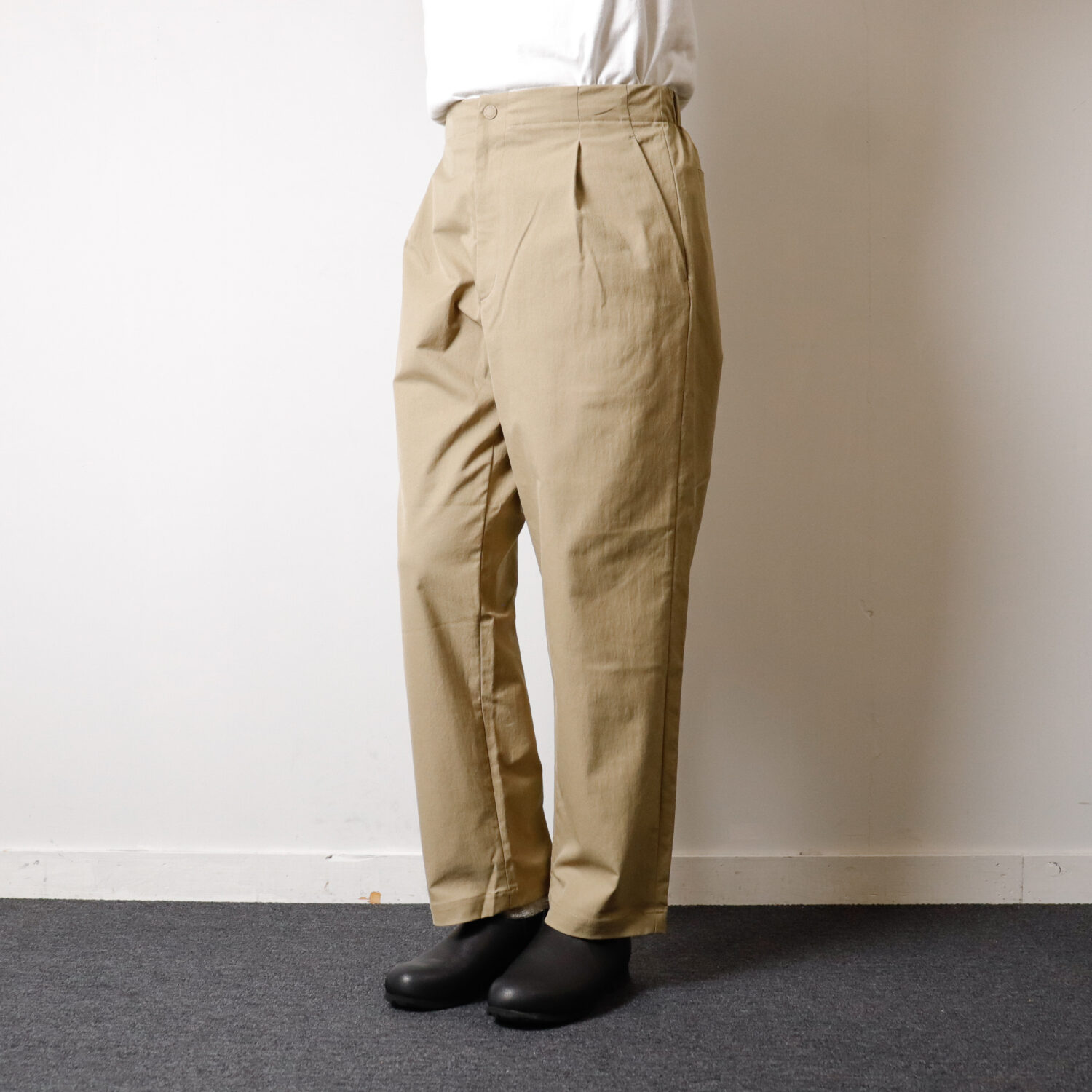 大人のカジュアルスラックス！【MEN'S】NEUTRALWORKS.[ニュートラル